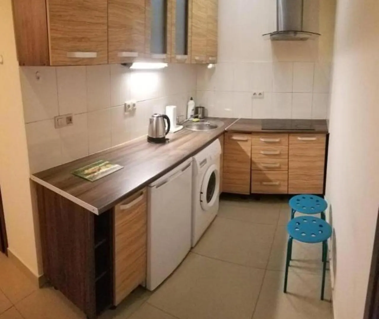 Apartment Penguin Rooms 1217 Krakow Poland