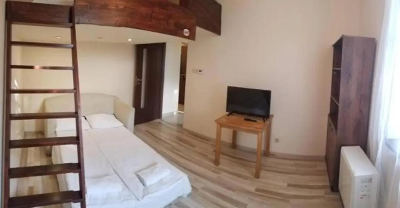 Apartment Penguin Rooms 1217 Krakow